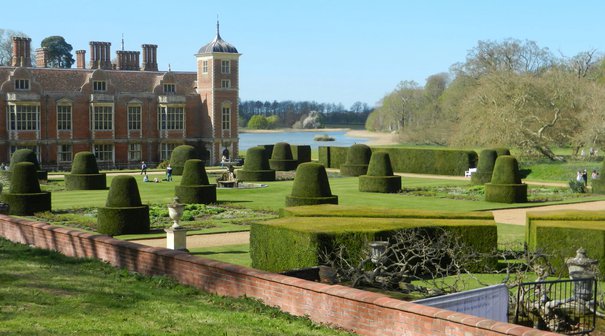 Blicking Hall