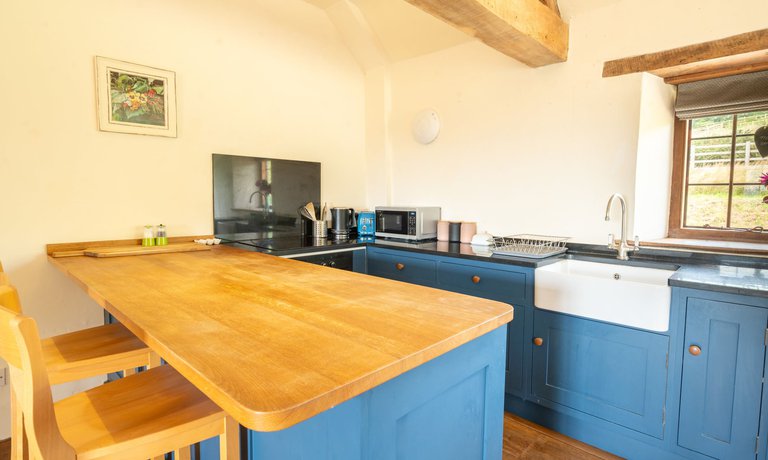Kitchen and dining space