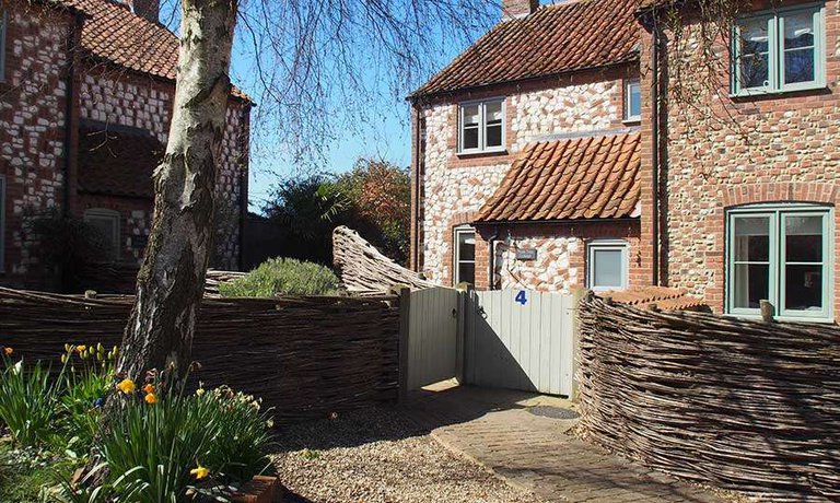 Plum Tree Cottage Exterior